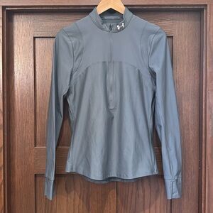 Under Armour 1/2 Zip Fitted Run Top—Size Medium